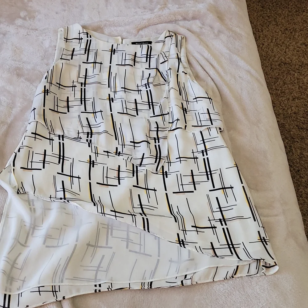 Withe blouse size XS (loose) - Picture 1 of 7